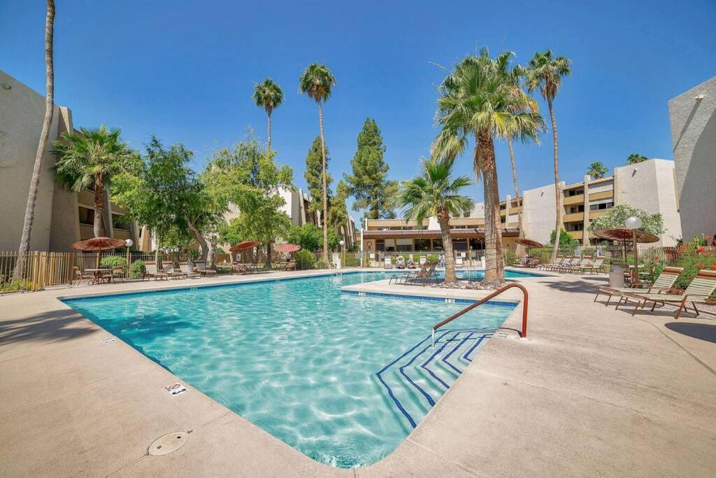 Apartamento Walk To Old Town Scottsdale Exterior foto