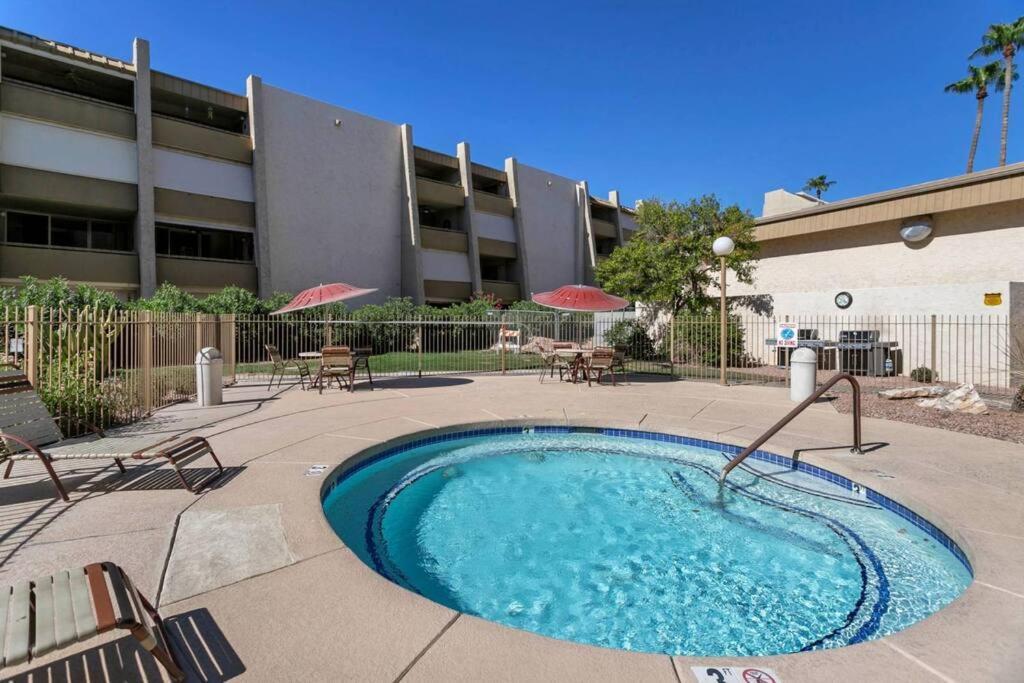 Apartamento Walk To Old Town Scottsdale Exterior foto